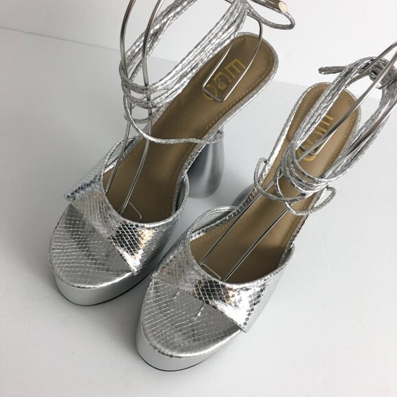 EGO Silver Platform Heels - Picture 9 of 15